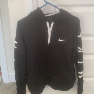 NIKE sweater